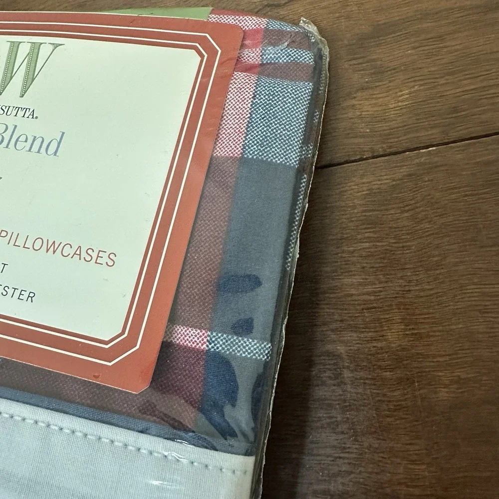 Vintage Wamsutta Soft Blend Red White Blue Plaid Pillowcases NEW NOS
